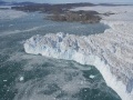 idrogeologia: Lo scioglimento del ghiaccio in Groenlandia potrebbe essere ciclico -   Uno studio danese mette in discussione i modelli finora noti, rivelando due fasi negli ultimi 30 anni in cui la calotta e' tornata poi a sta...