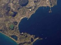 La caldera dei Campi Flegrei �sotto gli occhi' di Marina Militare...