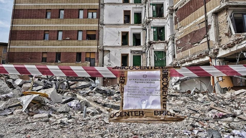 Sisma dell'Aquila: 'La scossa non era imprevedibile'