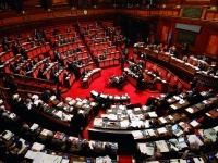 : Ok alla riforma delle professioni: ma per quanto? -   Il Parlamento chiede di riscrivere molte norme